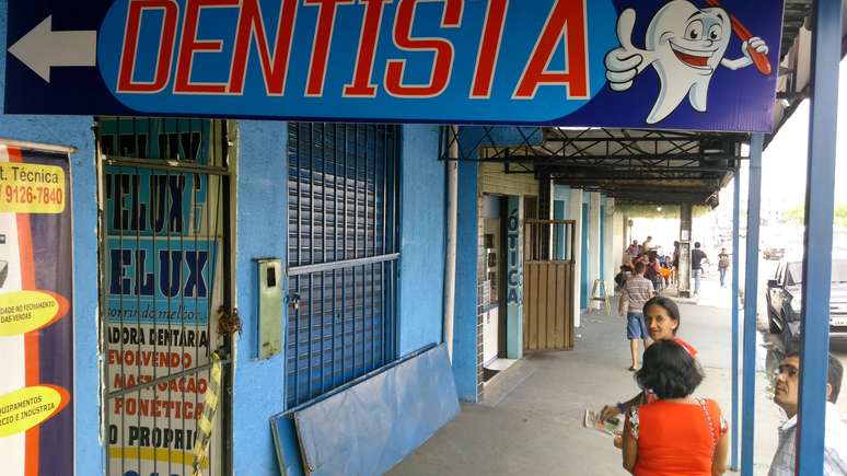 Dentista foi morto a facadas dentro do próprio consultório na zona leste de Manaus (AM)