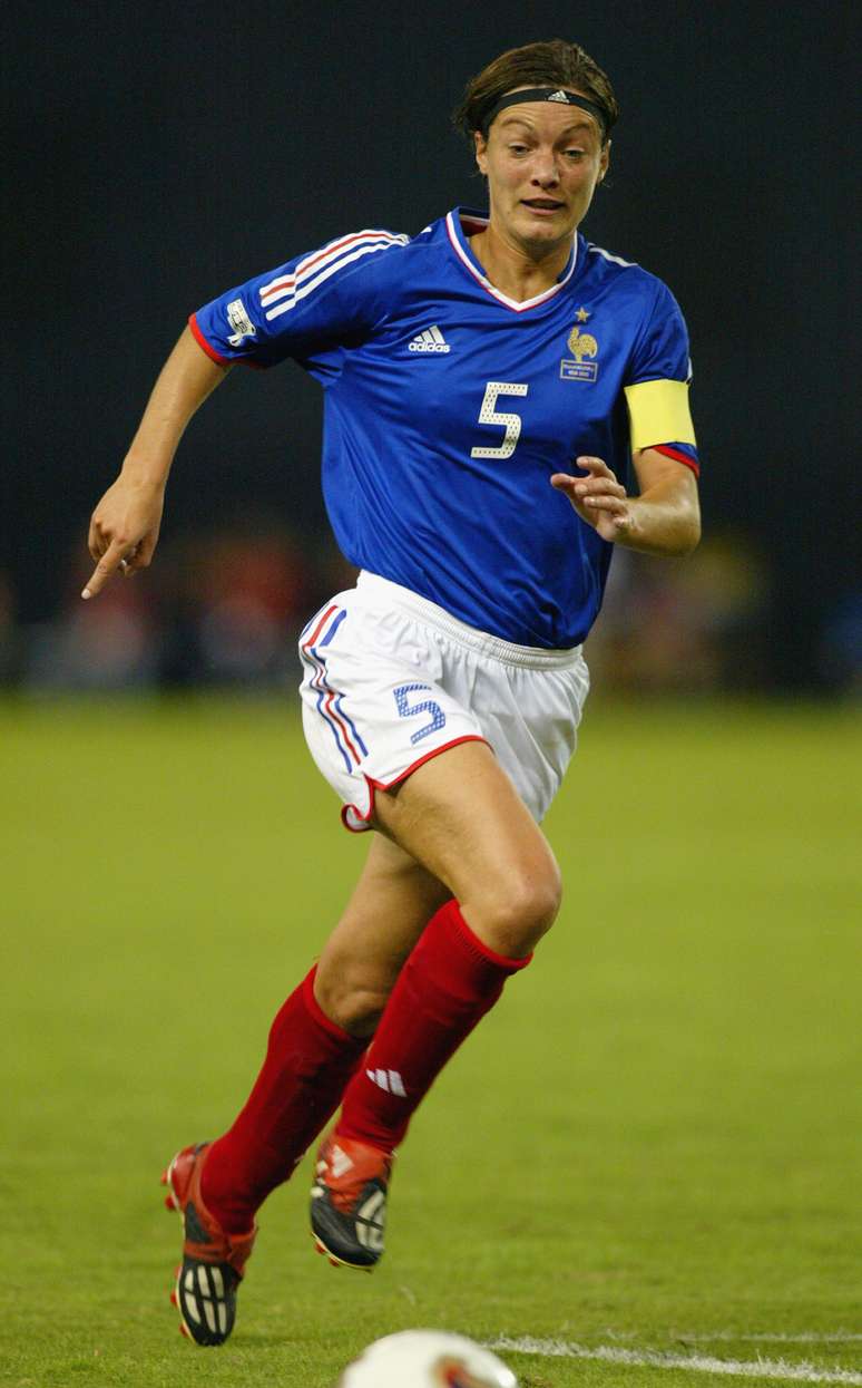Corinne Diacre defendeu a seleção francesa