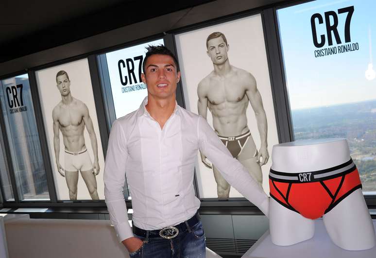 Marca de cuecas de Cristiano Ronaldo tem problemas para entrar nos EUA