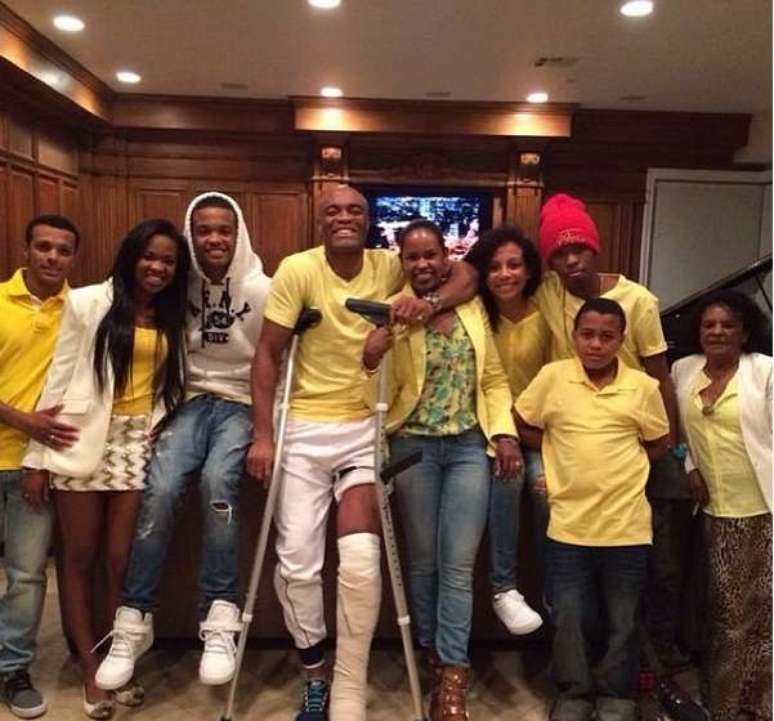 <p>Anderson se dedicou à família durante primeira fase de recuperação</p>