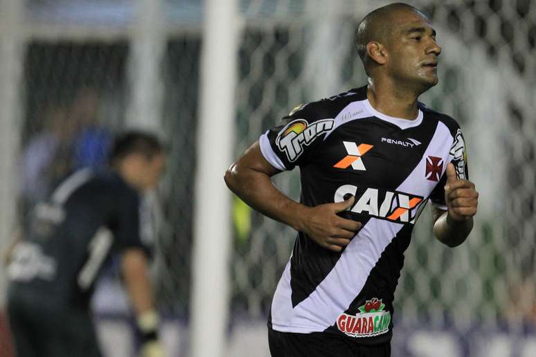 Rodrigo cometeu falha que resultou em gol da Ponte
