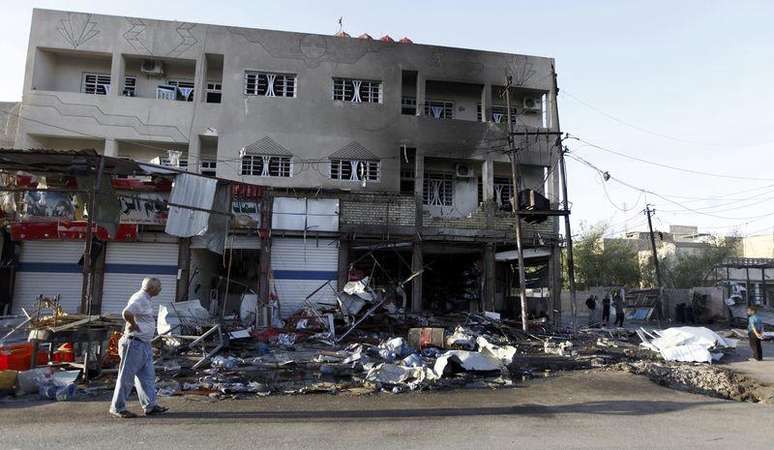 <p>Local da explosão de carro-bomba em Bagdá</p>