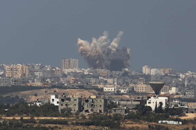 Bombardeios voltam a acontecer em Gaza após trégua de 72 horas