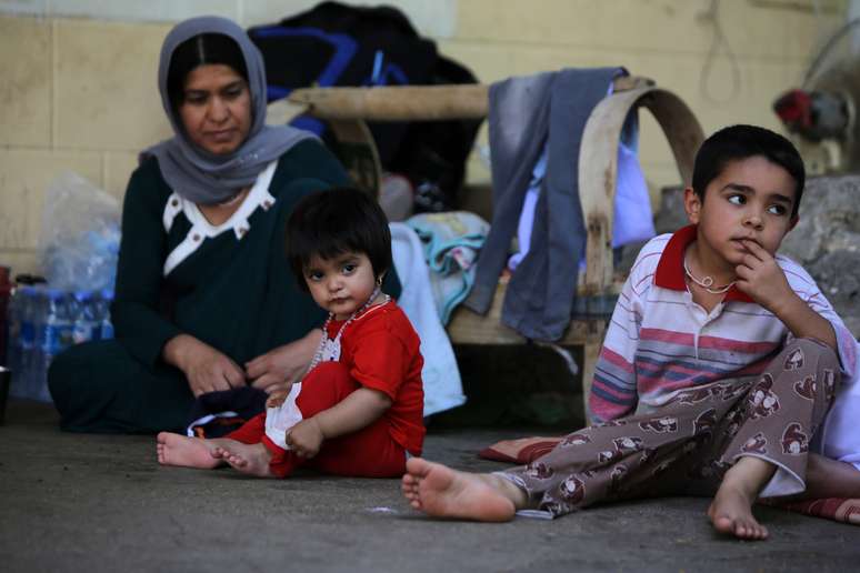 Yazidis conseguiram chegar a zonas do Curdistão iraquiano e próximas à Síria, graças à ajuda militar das forças curdas