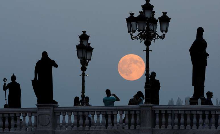 Fenômeno da superlua também foi visto na Macedônia