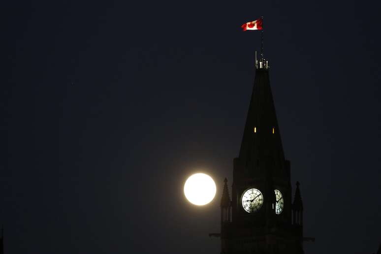 Em Quebec, no Canadá, também teve superlua