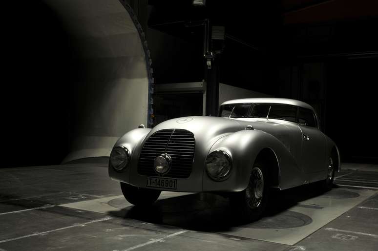 <p>Mercedes 540 K Streamliner</p>