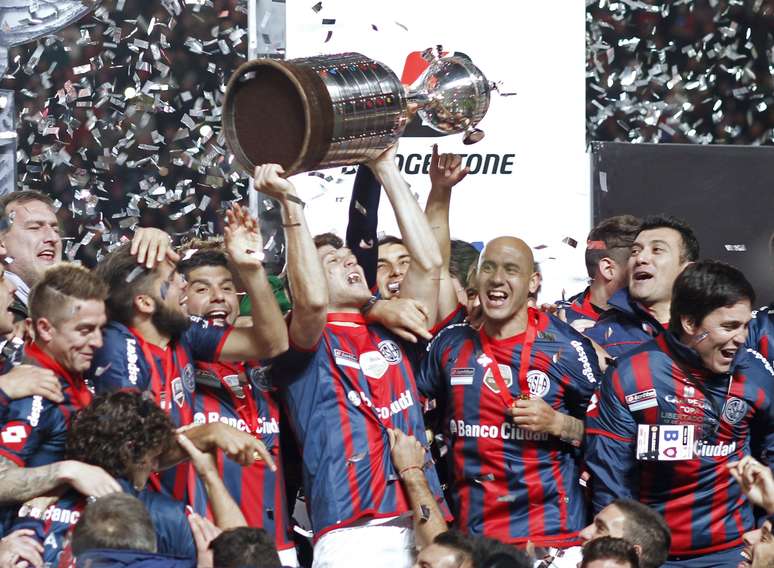 <p>San Lorenzo conquistou Libertadores pela primeira vez na hist&oacute;ria do clube</p>