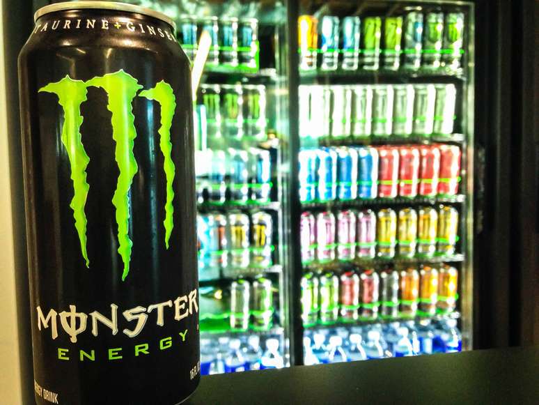 <p>Com o acordo,&nbsp;a Monster se tornar&aacute; a parceira exclusiva da Coca-Cola em bebidas energ&eacute;ticas</p>