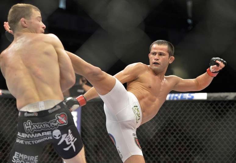 UFC Fight Night 47- Jussier Formiga x Zach Makovsky 