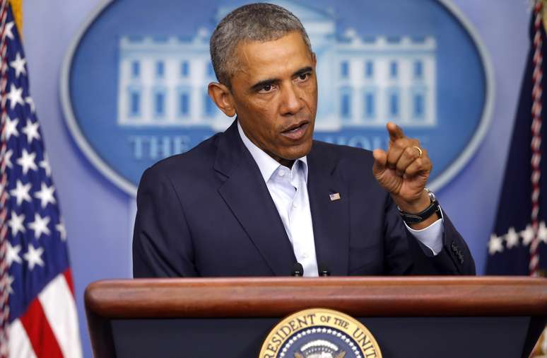 <p>O presidente Barack Obama responde a perguntas durante uma coletiva de imprensa realizada na Casa Branca em 18 de agosto</p>
