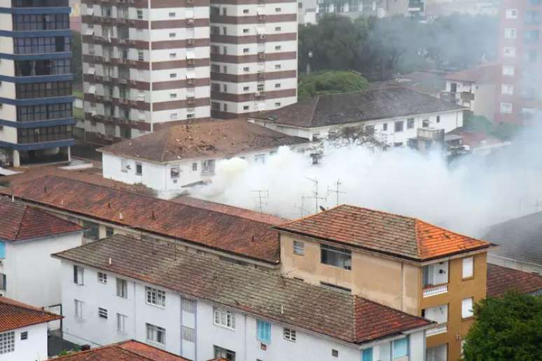 <p>Local em que caiu o avião que matou o político Eduardo Campos, no dia 13 de agosto do ano passado</p>