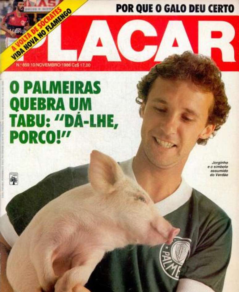 Jorginho Putinatti aparece com porco na capa da revista Placar