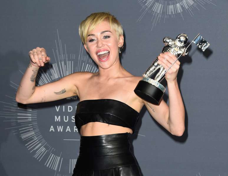 Miley Cyrus foi a grande vencedora do VMA