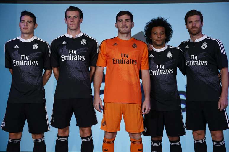 Nova camisa do Real Madrid para a Liga dos Campeões tem estampa de dragão
