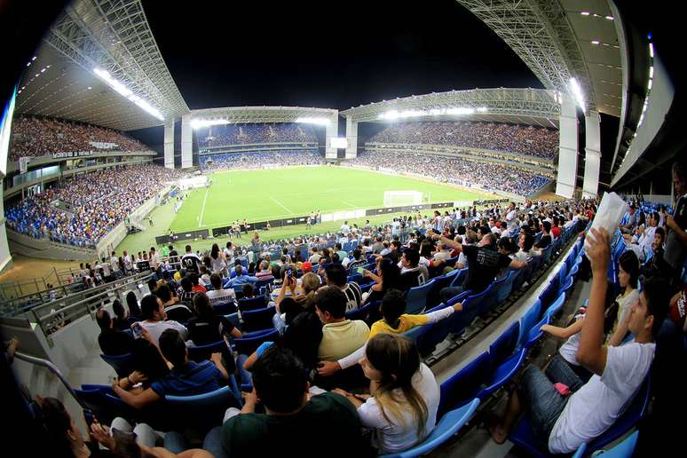 <p>Mandante, Bragantino levou o jogo para Arena Pantanal</p>