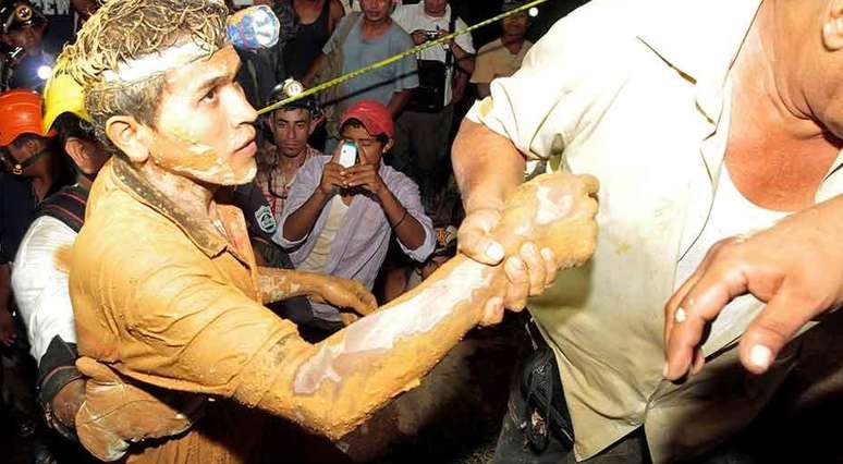 Pelo menos vinte homens foram retirados de mina soterrada na Nicarágua