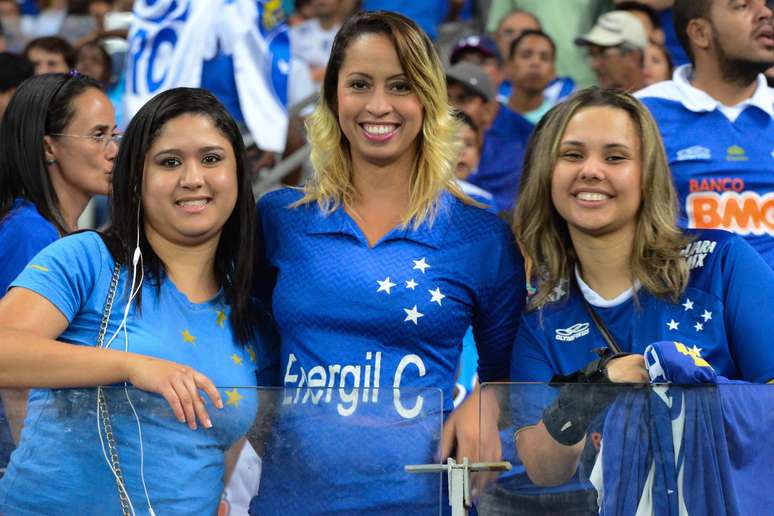 <p>Torcida do Cruzeiro marca presença no Mineirão</p>