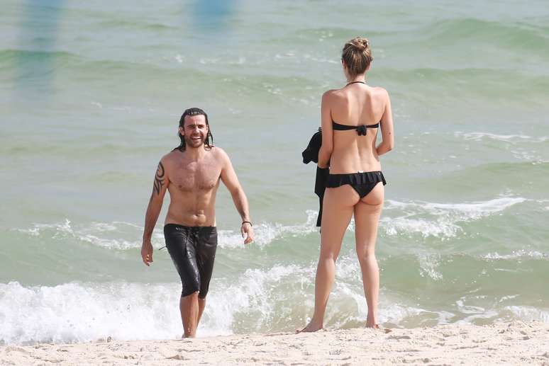 Ellen Jabour e Jonathan Correa