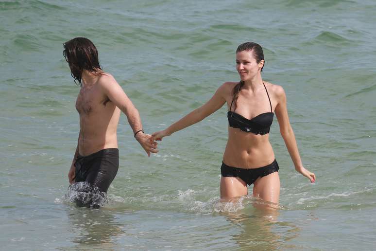 Ellen Jabour e Jonathan Correa