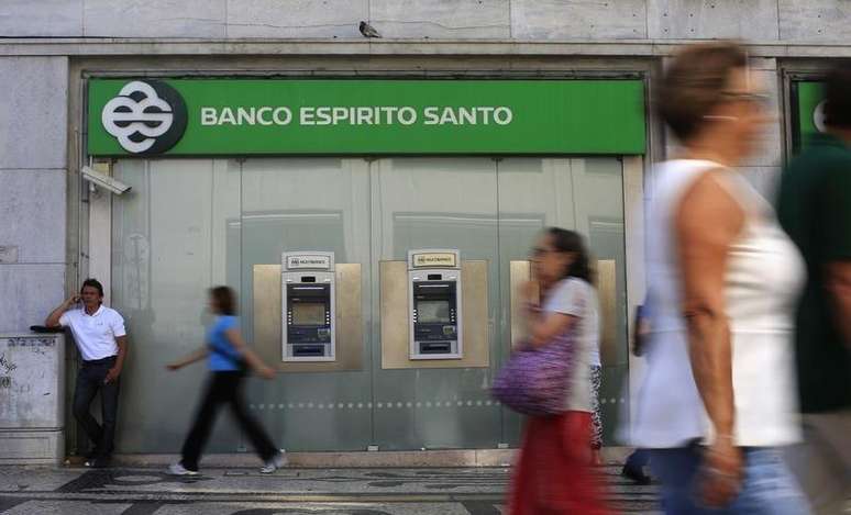 <p>Agência do Banco Espírito Santo no centro de Lisboa</p>