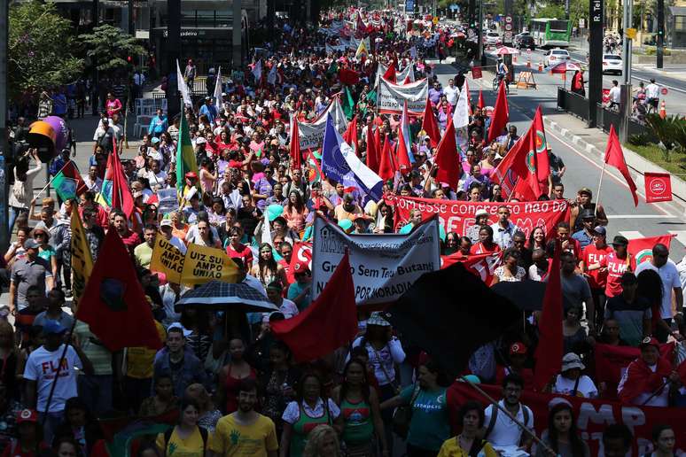 <p>Passeata fechou a Avenida Paulista</p>