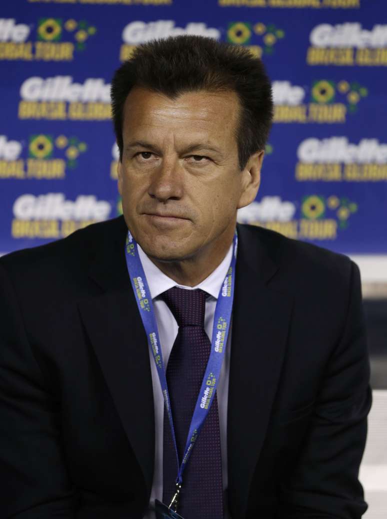 <p>Dunga não fecha as portas da Seleção para Maicon</p>