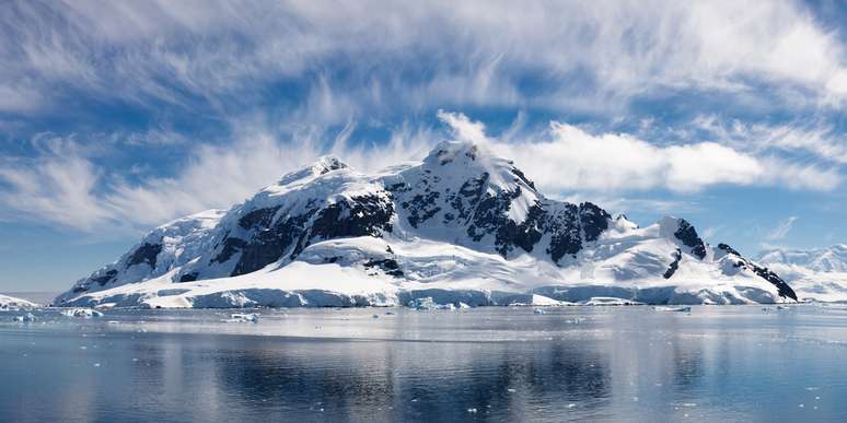 Montanhas, icebergs e paisagens gélidas são a grande atração da viagem, organizada pela Tauck