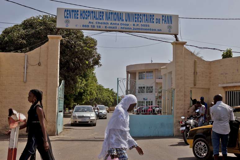 Hospital no Senegal que trata paciente com ebola confirmou que o jovem está curado