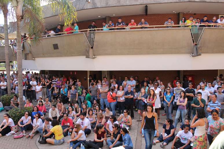 <p>Funcionários da Unicamp fizeram assembleia nesta quinta-feira</p>