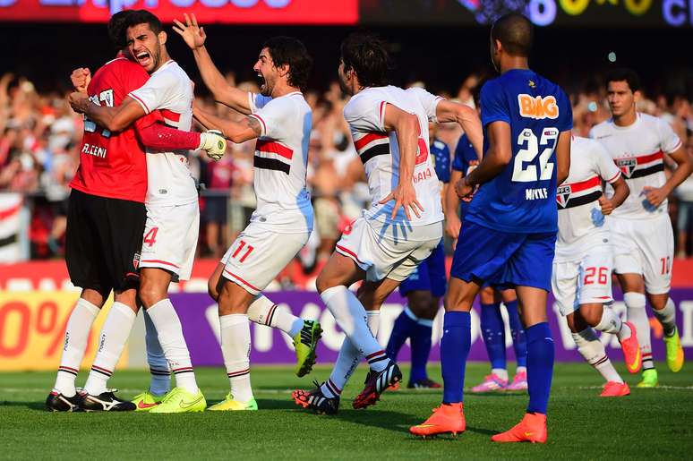 São Paulo x Cruzeiro será disputado no Morumbi, às 11h (de Brasília)