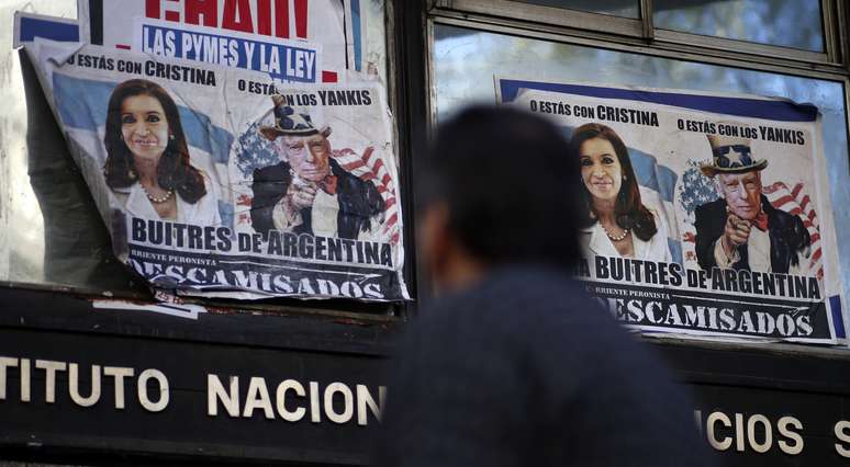 <p>Pesquisa&nbsp;publicada&nbsp;neste domingo, 14 de setembro,&nbsp;pelo jornal&nbsp;Clar&iacute;n, revela uma forte rejei&ccedil;&atilde;o &agrave; gest&atilde;o do governo de Cristina Kirchner</p>