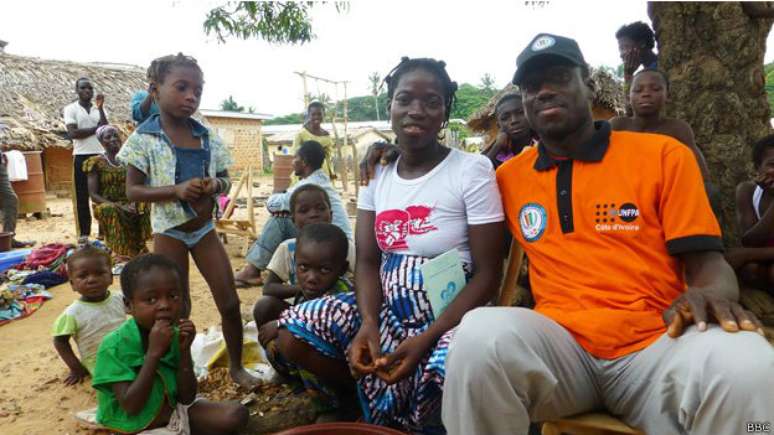 Pai de 26 filhos com quatro mulheres diferentes, ele ajuda a promover o controle de natalidade