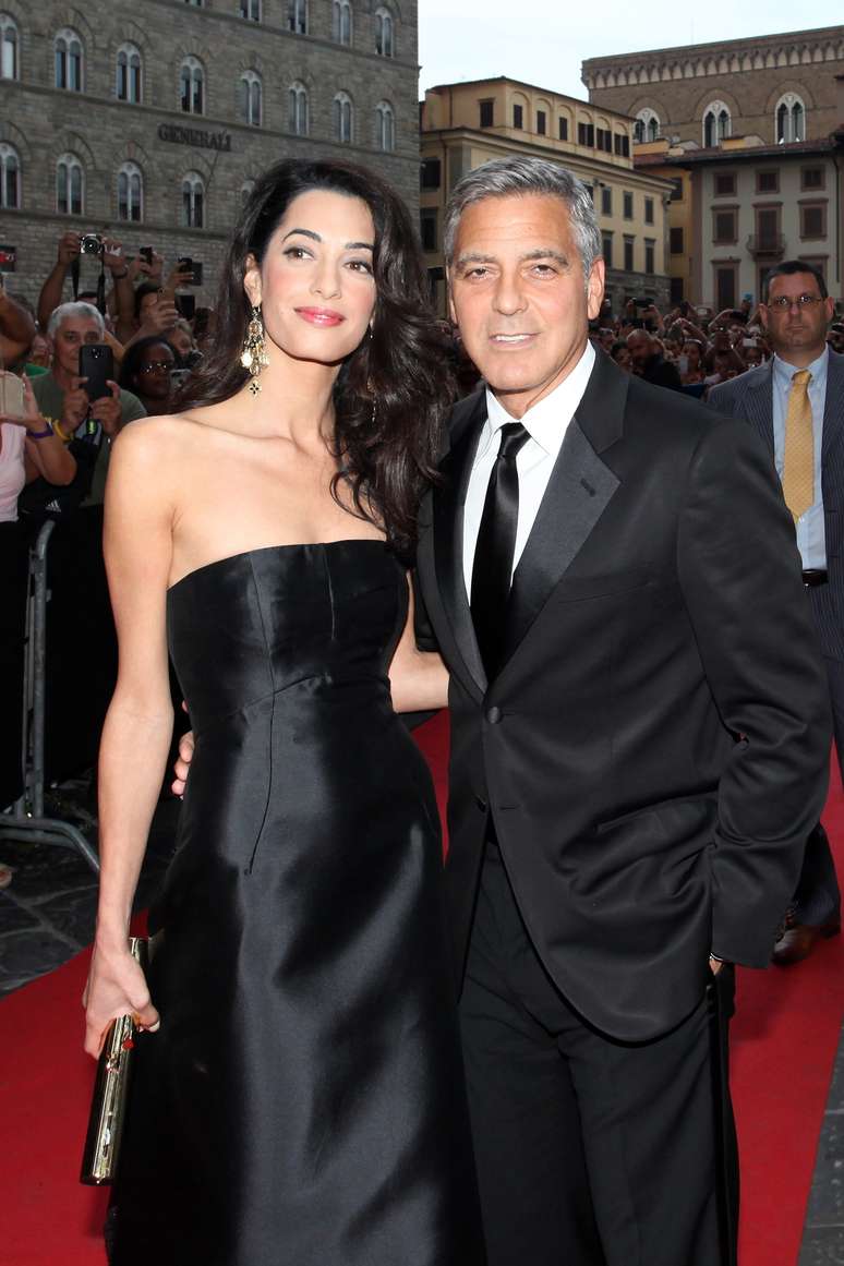 <p>Giorgio Armani foi a escolha de George Clooney para o grande dia</p>