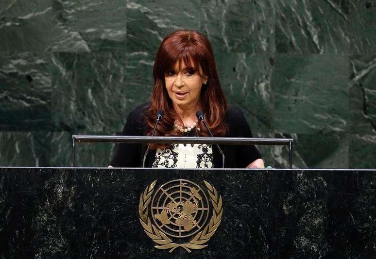 <p>Cristina Kirchner est&aacute; internada com febre desde este domingo</p>