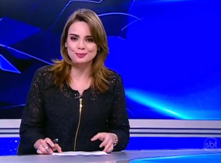 Rachel Sheherazade estaria articulando saída do SBT