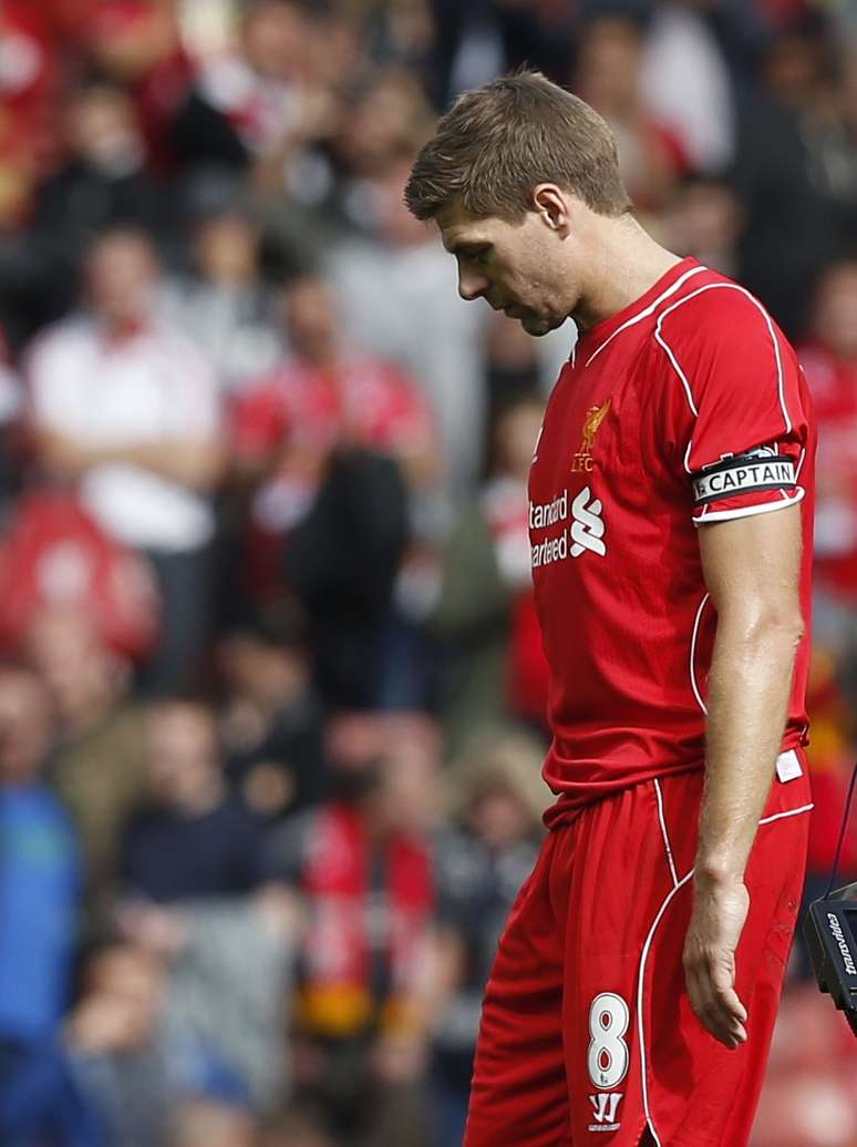 Gerrard marcou, mas amargou empate