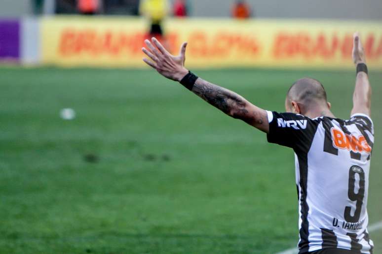 <p>Esperan&ccedil;a do Atl&eacute;tico-MG, Diego Tardelli ainda cr&ecirc; em t&iacute;tulo brasileiro</p>