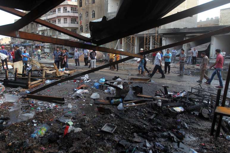 Cidade de Bagdá, no Iraque, sofreu ataques de carros-bomba