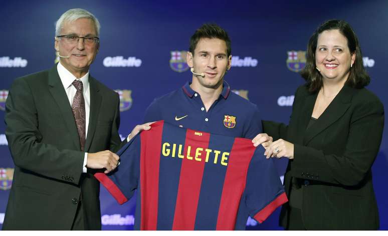 Messi durante evento de an&uacute;ncio da Gillette como novo parceiro do Barcelona; elogias a Neymar