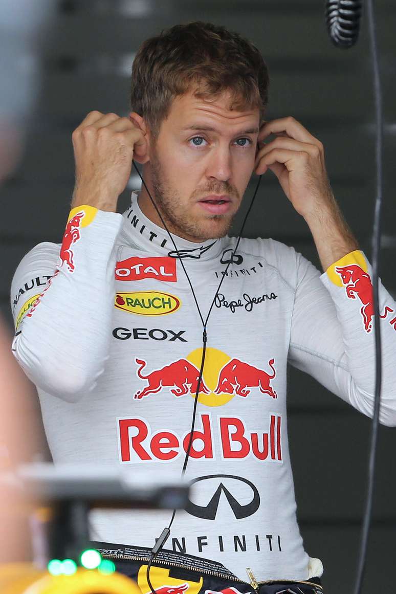 Sebastian Vettel não seguirá na Red Bull no próximo ano