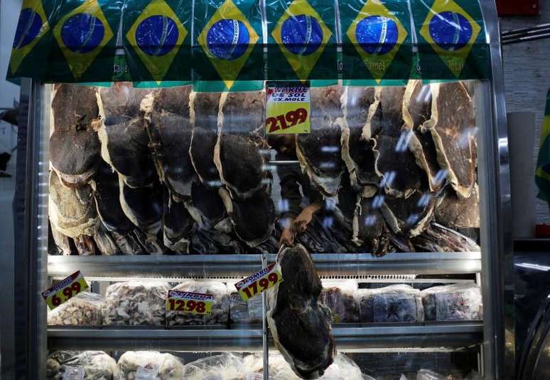 <p>Pre&ccedil;o das carnes teve alta de&nbsp;3,46% em novembro, segundo o IBGE</p>