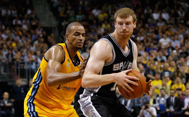 San Antonio Spurs perdeu primeiro amistoso da pré-temporada