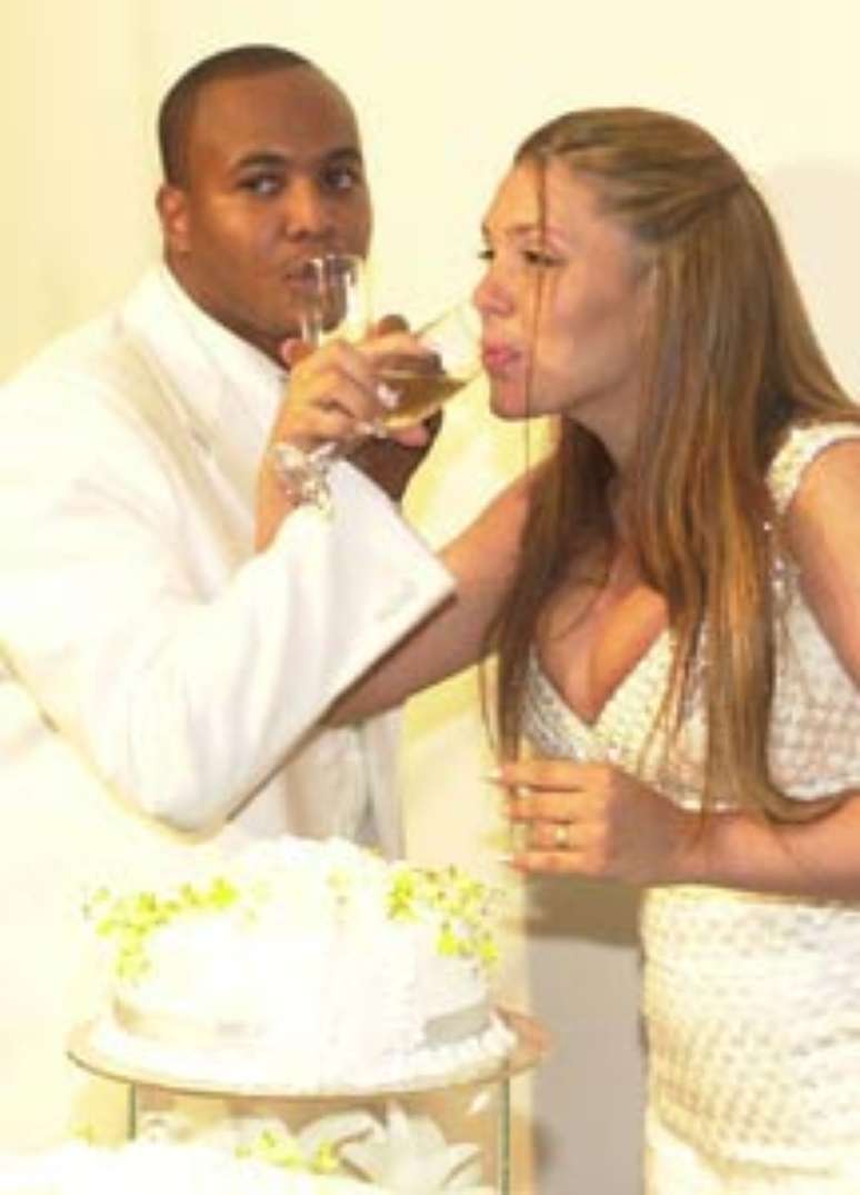 <p>Simony casou-se pela primeira vez em 2001 com o cantor Afro-X</p>