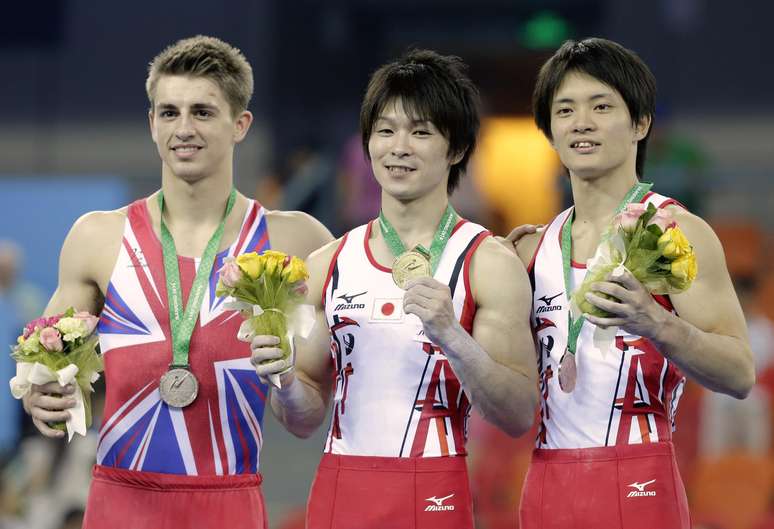 Sasaki fica em sétimo e japonês leva o penta no Mundial de Ginástica