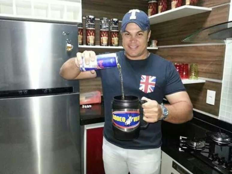 <p>O padrasto da vítima está preso cautelarmente</p>