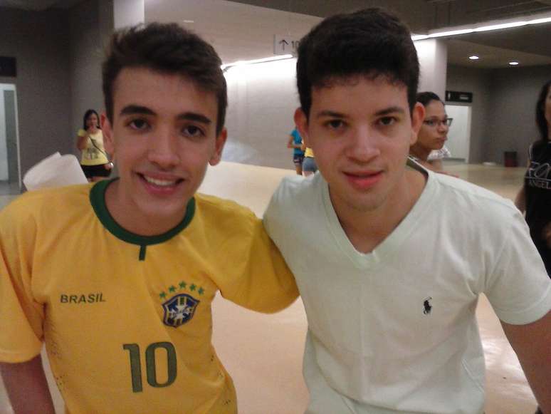 Pedro e Fernando adotaram o estádio como lazer