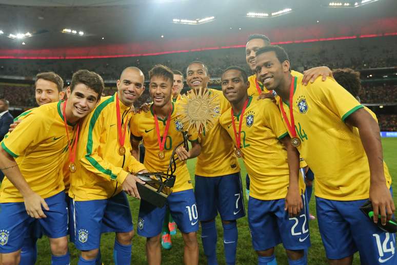 <p>Brasileiros têm três vitórias sob comando de Dunga</p>