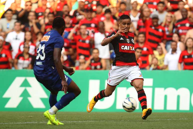 Cruzeiro e Flamengo se enfrentam nesta quarta-feira, no Mineirão