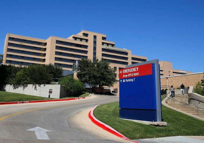 <p><span style="font-size: 15.1999998092651px;">Amber Vinson é a segunda enfermeira infectada nos EUA pelo ebola e está internada no Hospital de Dallas</span></p>